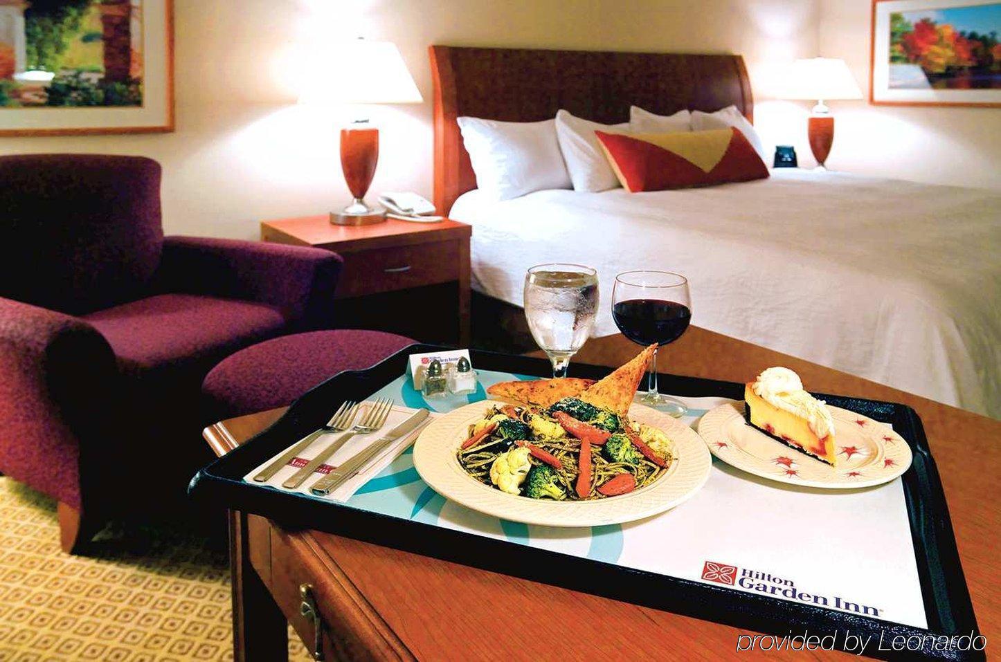 Hilton Garden Inn Colorado Springs North Phòng bức ảnh